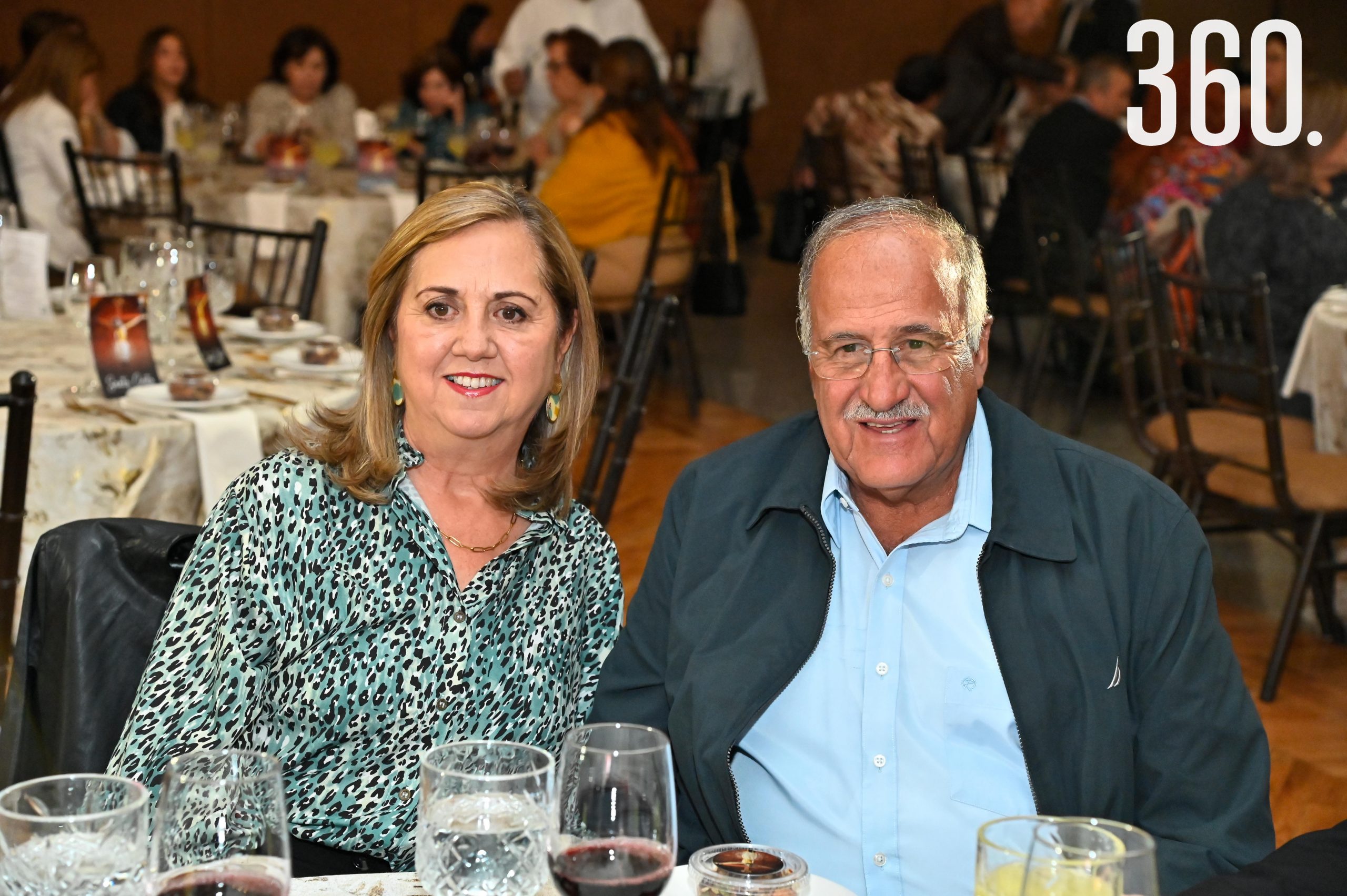 María del Carmen Lobo y Gerardo Aguirre.