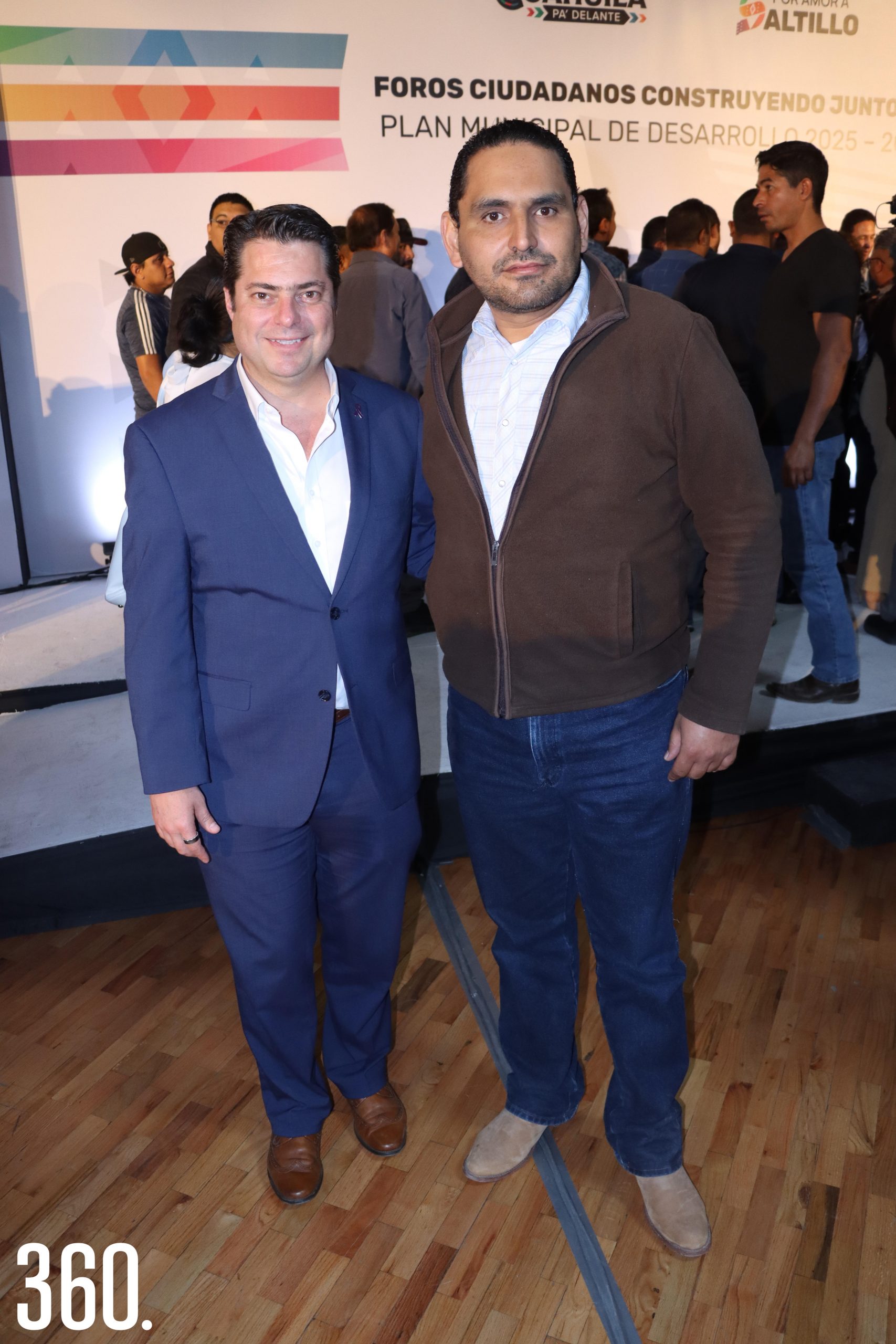 Ricardo Torres y Enrique Martínez y Morales.