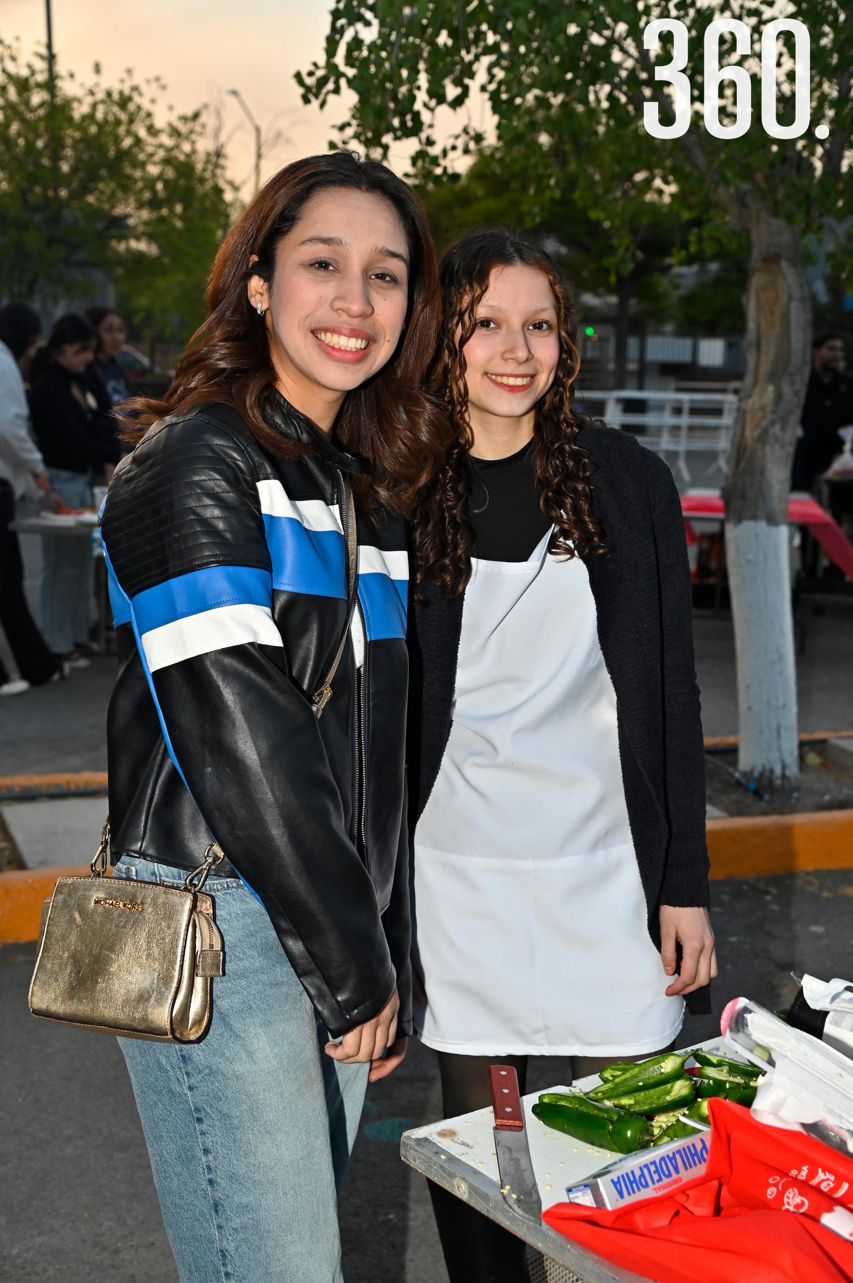 Karemi Barbosa y María José González.