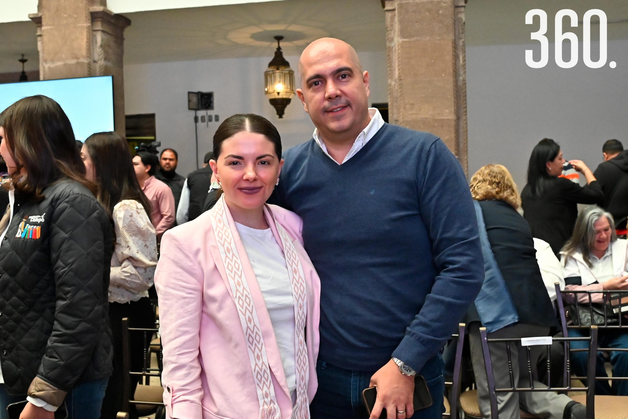 Nayeli Pereznegrón y Luis Aguilar.