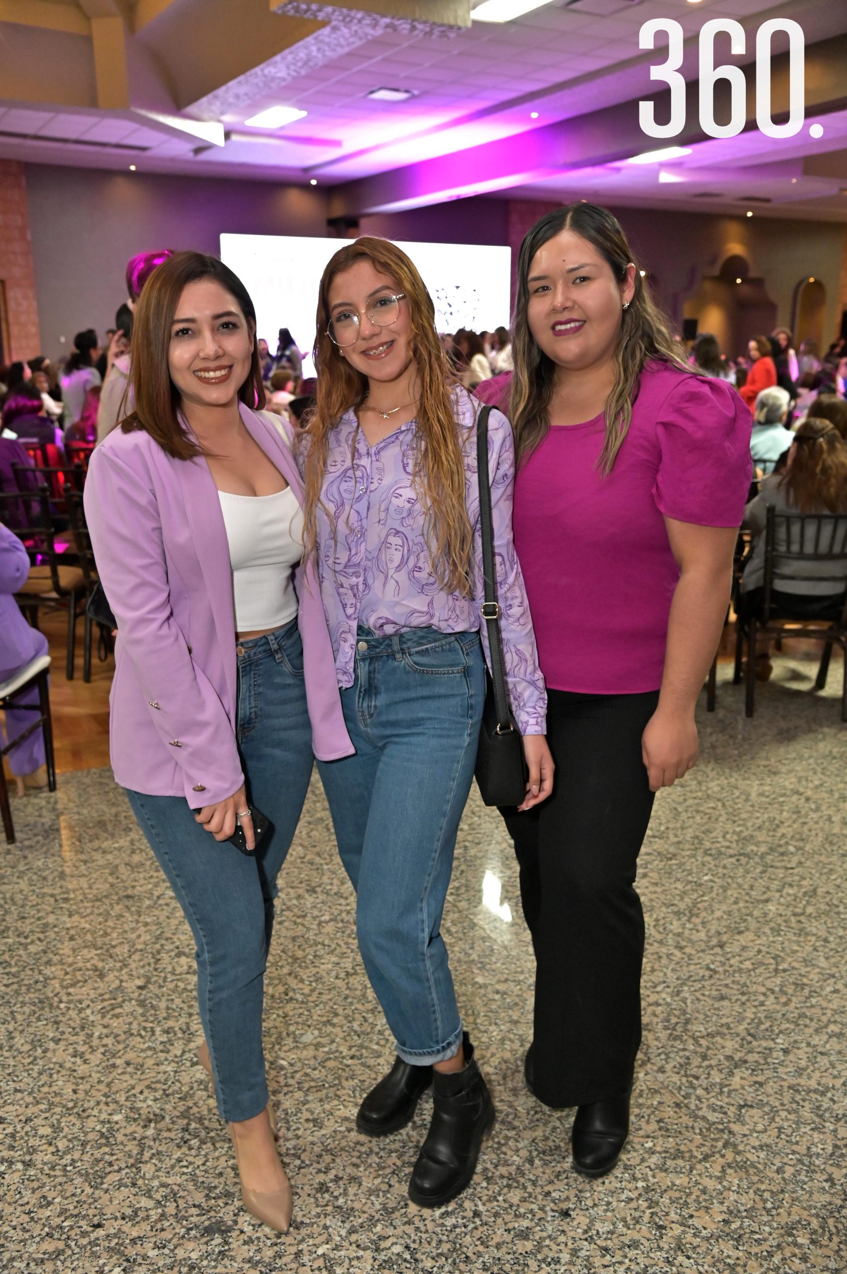 Nancy Carielo, Fernanda Flores y Anahí Saucedo.