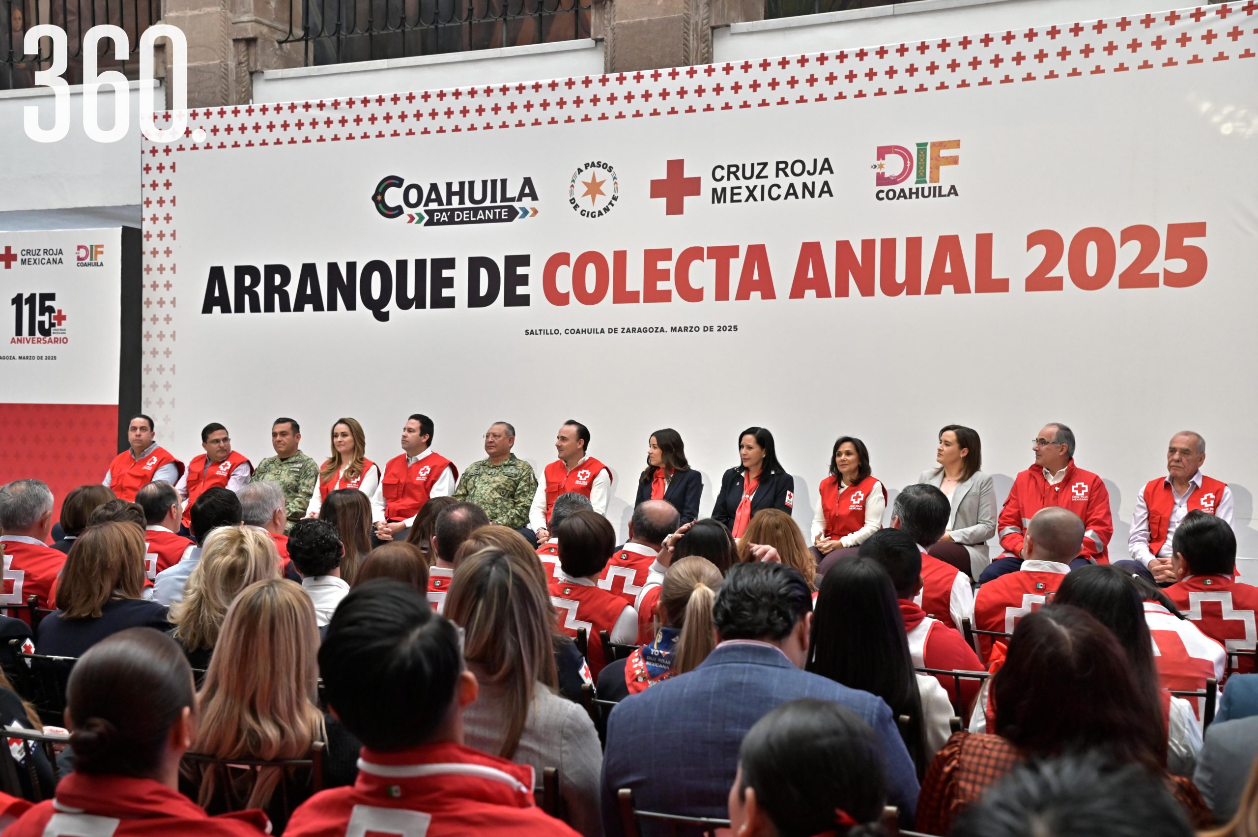 Autoridades invitadas.