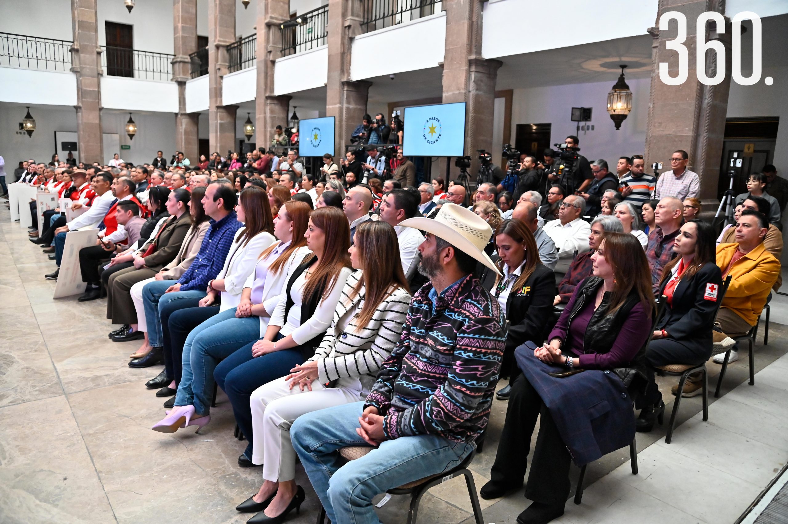 Asistentes al evento.