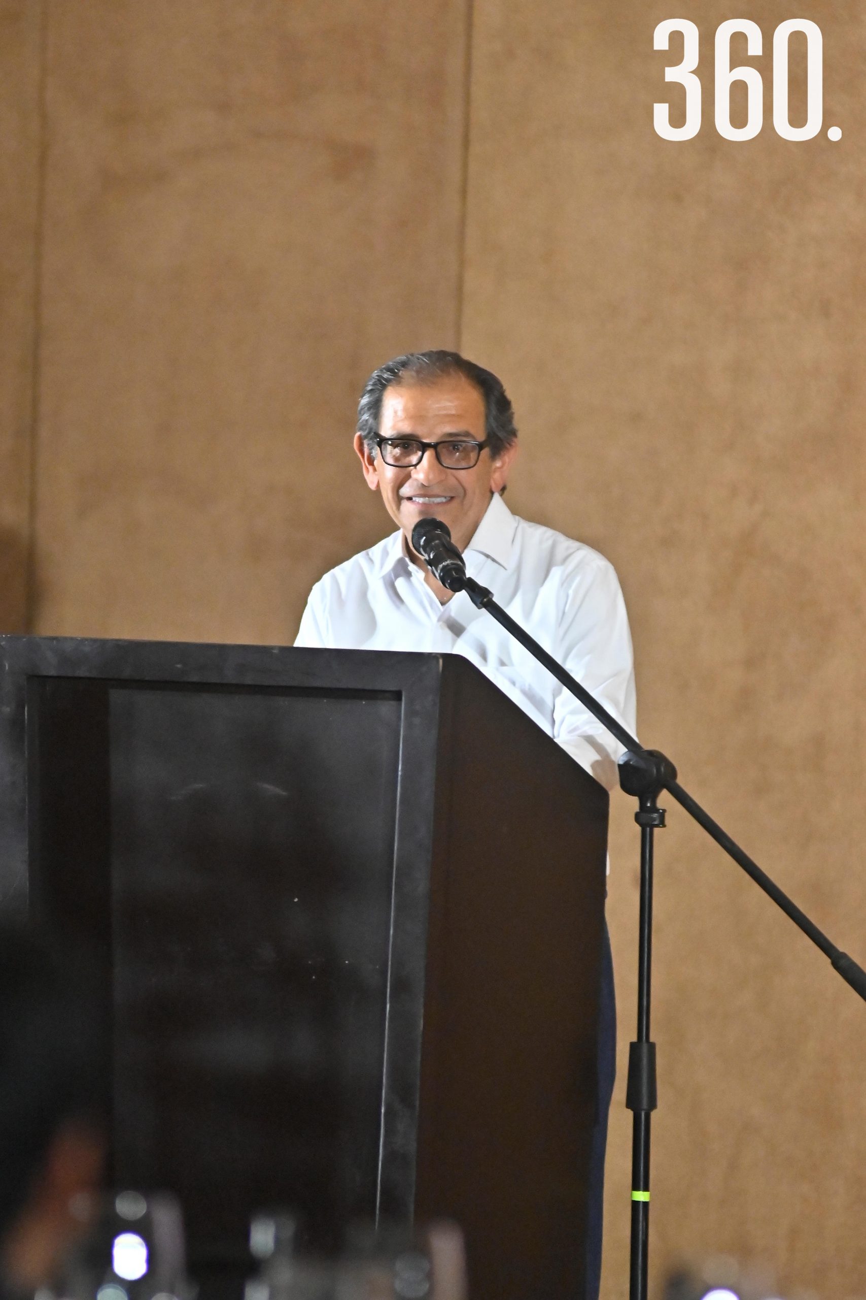 Carlos Recio Dávila.